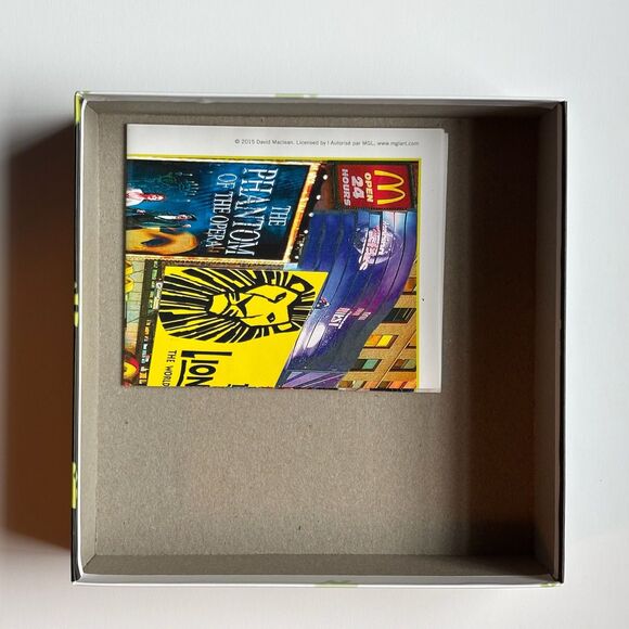 MasterPieces Glow in the Dark Seek & Find 500 Piece Jigsaw Puzzle COMPLETE - Picture 4 of 9